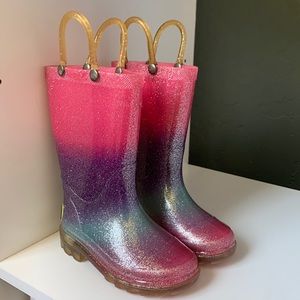Size 6 Gradient Glitter Western Chief Rain Boots